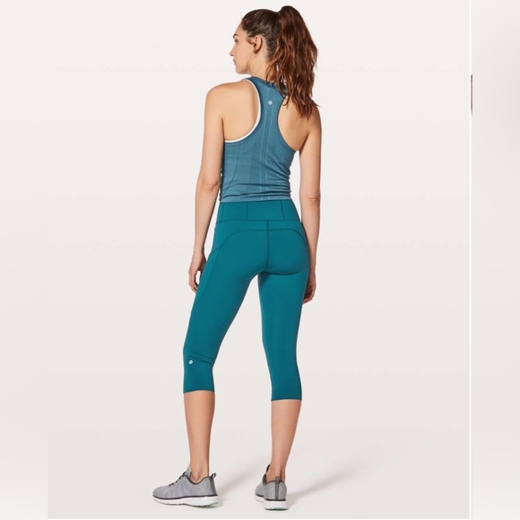 Lululemon Fast & Free Crop II *Nulux 19” in Dark Uniform Blue - Picture 3 of 8